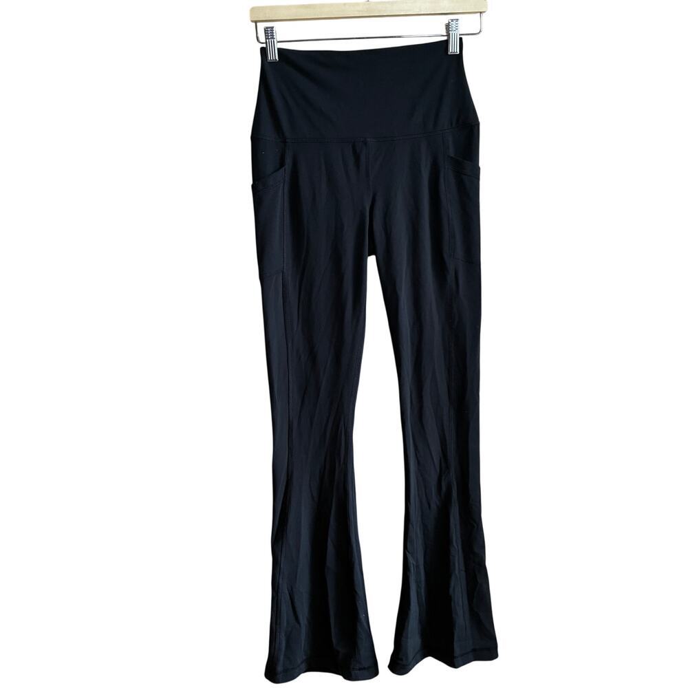 Yogalicious softlux raina super high rise micro 7/8 flare black pants women's M